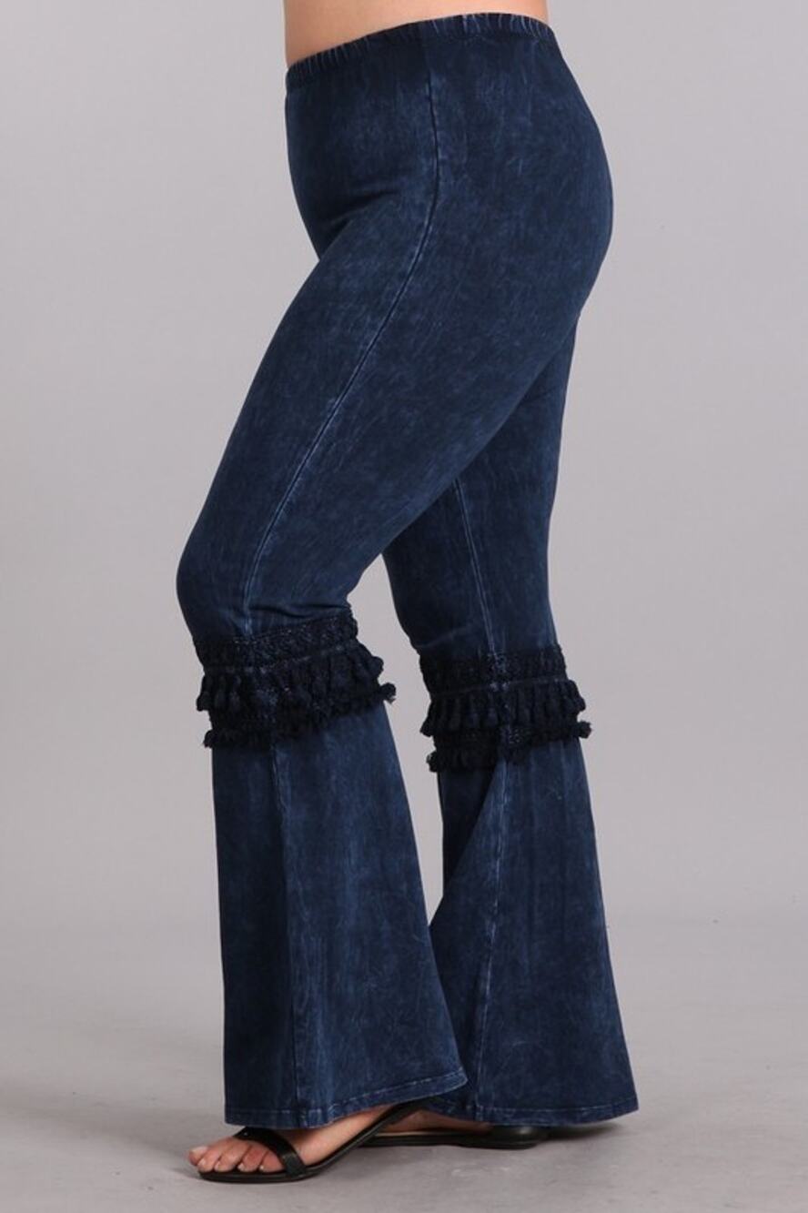 Chatoyant Plus Size Mineral Washed Bells with Fringed Lace Black 1XL